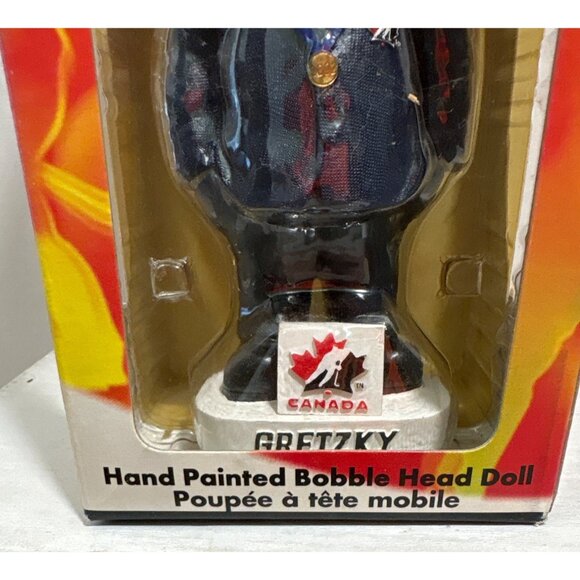 Wayne Gretzky Team Canada 2002 Gold Medal Bobblehead Doll Collectible Hockey Fig - Picture 3 of 8